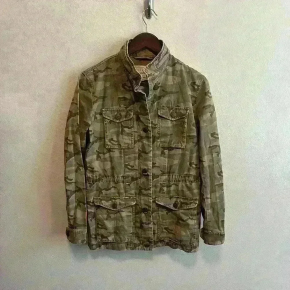 Tommy Hilfiger Women’s Camo Field Utility Jacket Size M - Picture 2 of 9